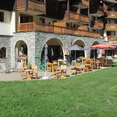Lägenhet Les Alpages 4 Etoiles - 4 Personnes - Piscine, Hammam, Sauna, Jacuzzi - Valcenis 73480 Lanslebourg-Mont-Cenis